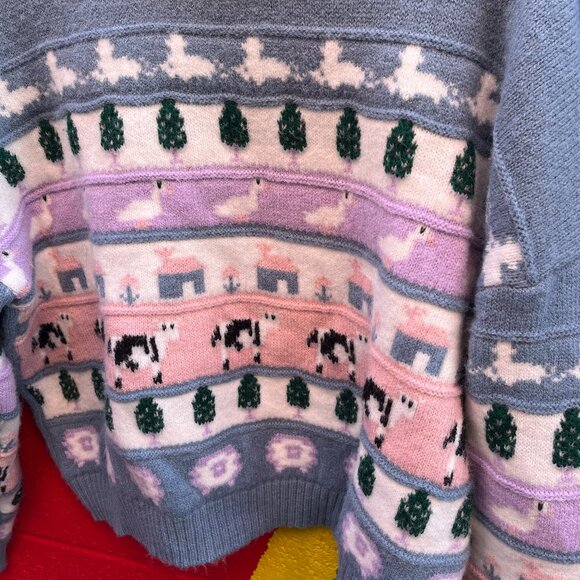 adorable CIDER blue sweater EUC animals Size LARGE - Picture 2 of 4